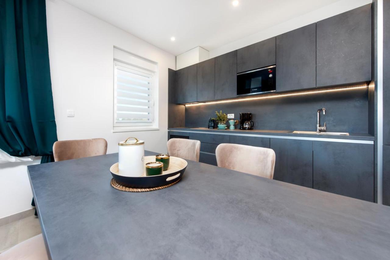 Grand Suite Cocaletto 2 Rovinj Exterior photo