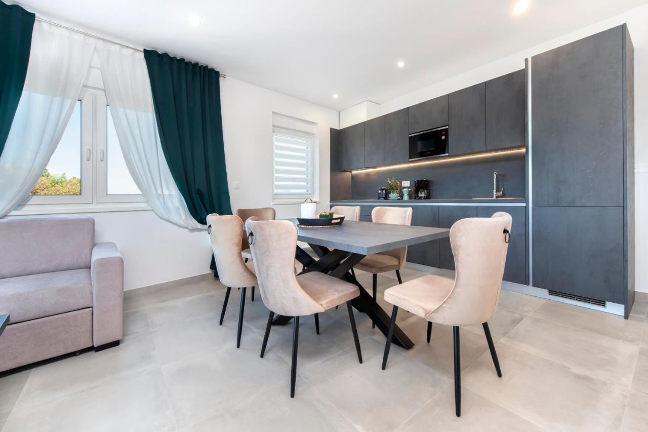 Grand Suite Cocaletto 2 Rovinj Exterior photo